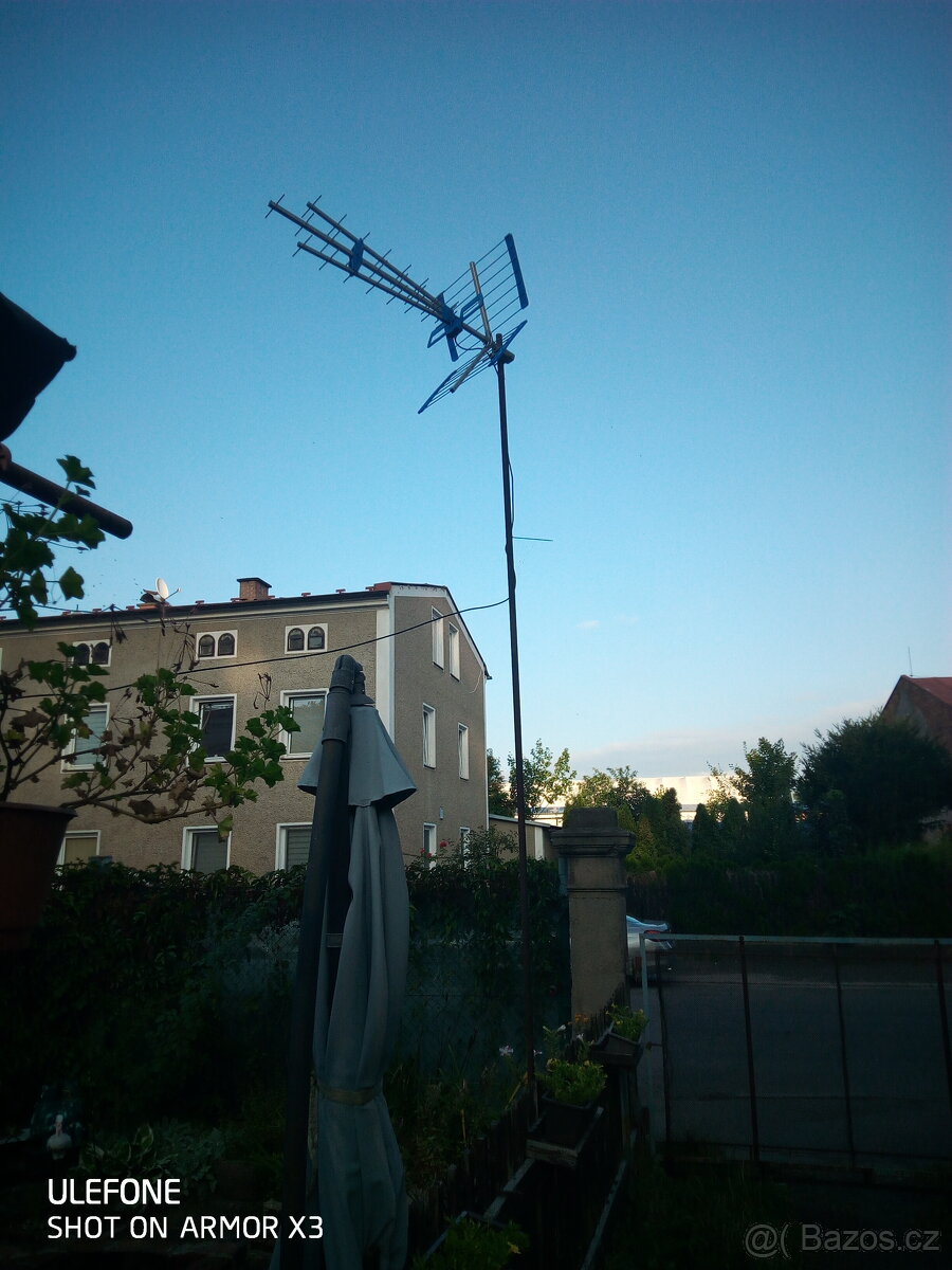 Prodám tv antenu DVB-T2/ v Broumově
