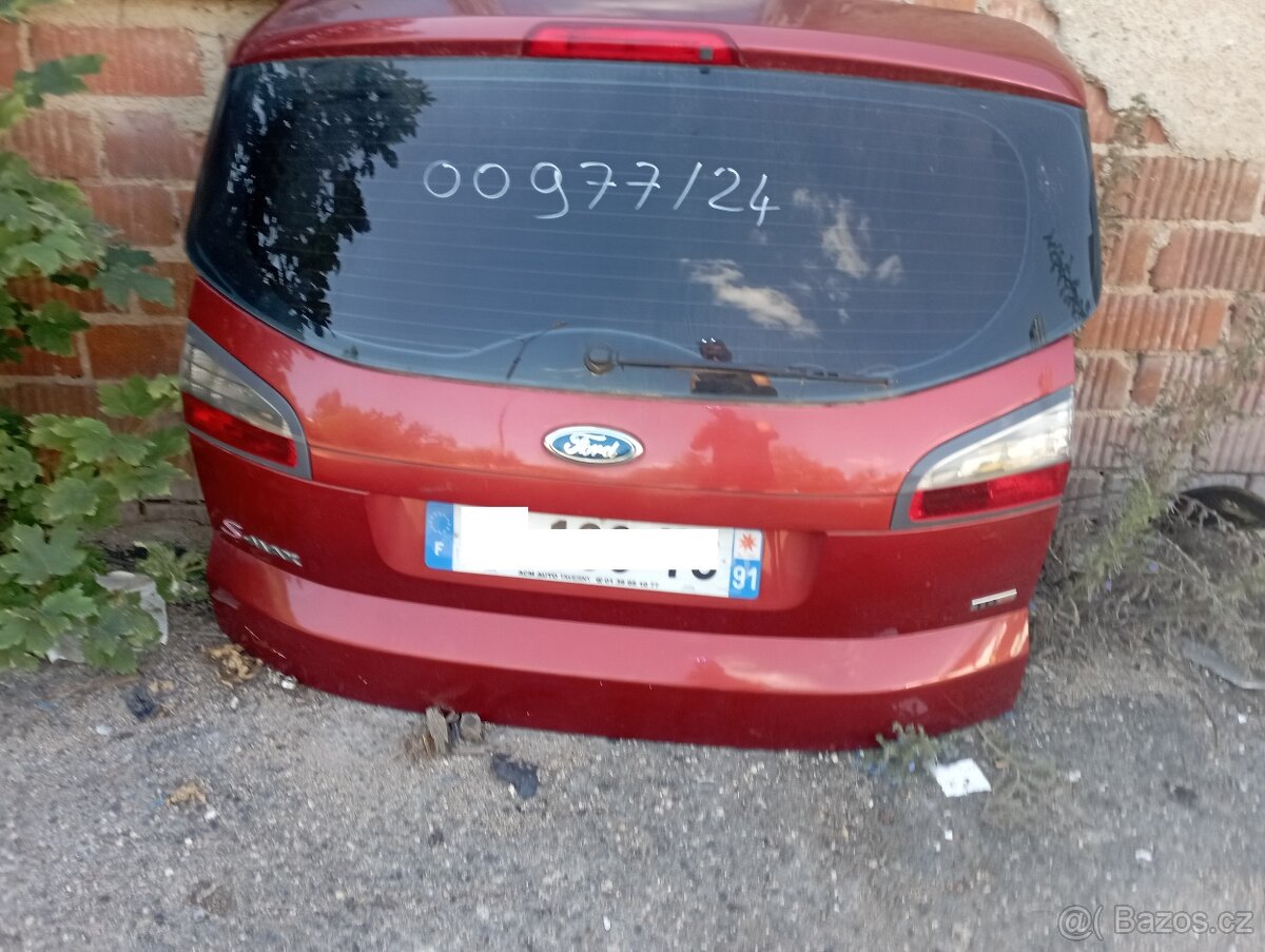 FORD S-MAX VÍKO KUFRU, 5 DVEŘE NA RV 2006-2010 PĚKNÉ KOMPLET