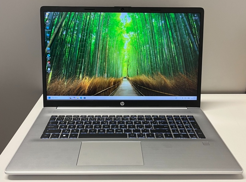 HP 470 G8, 17.3" FHD, i5, 16GB DDR4, 512GB NVMe, Win11