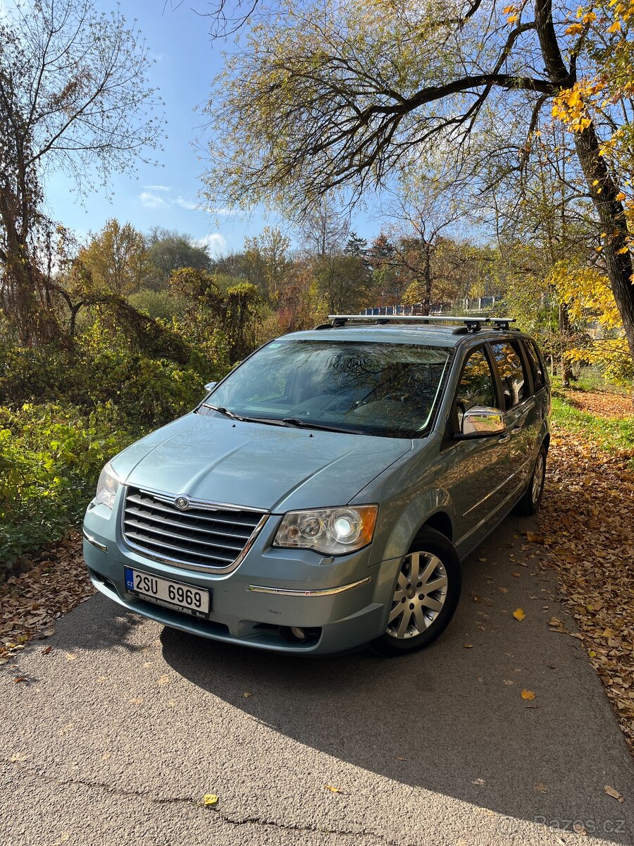 Chrysler Grand Voyager, 2.8 CRD Limited, 120kW, 7 míst