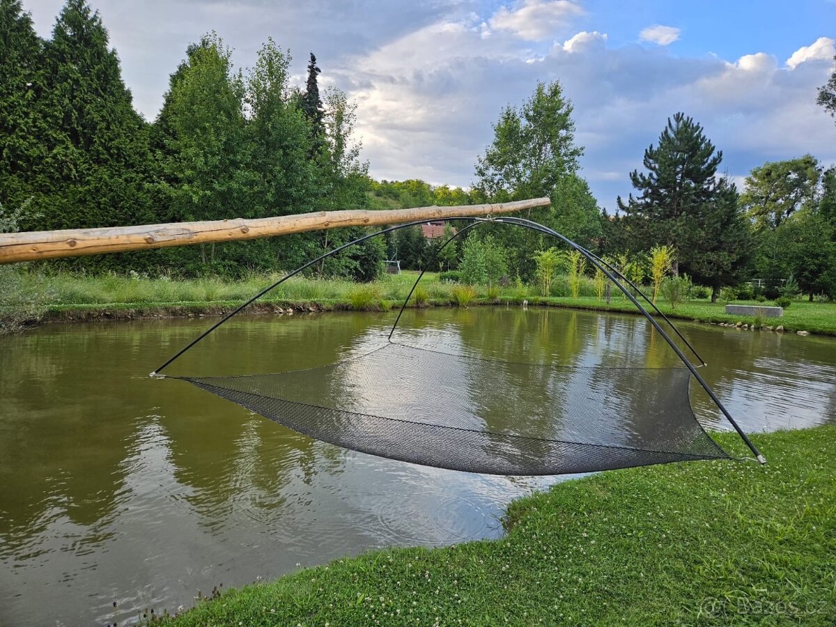 Čeřen 2,5 x 2,5 m