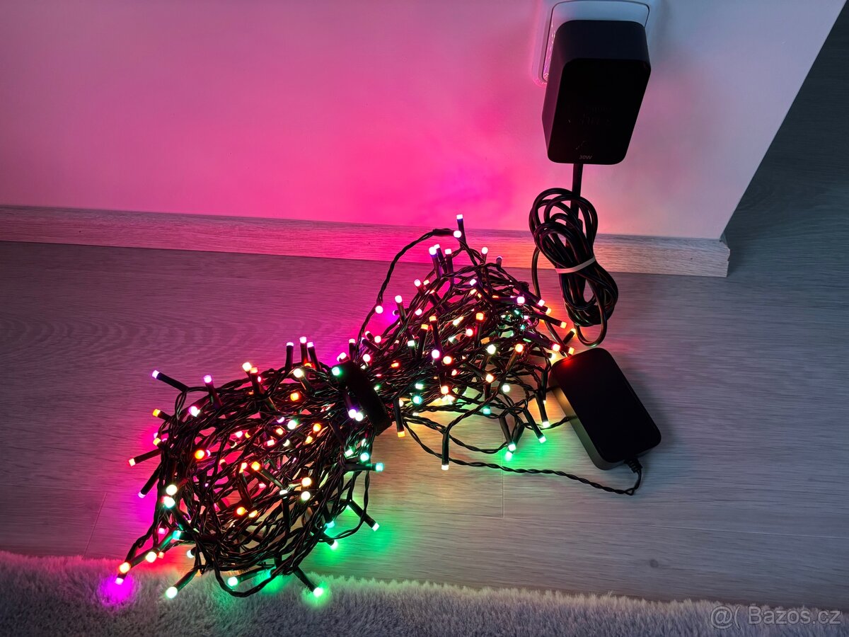 Světelný řetěz Philips Hue Festavia 20 m