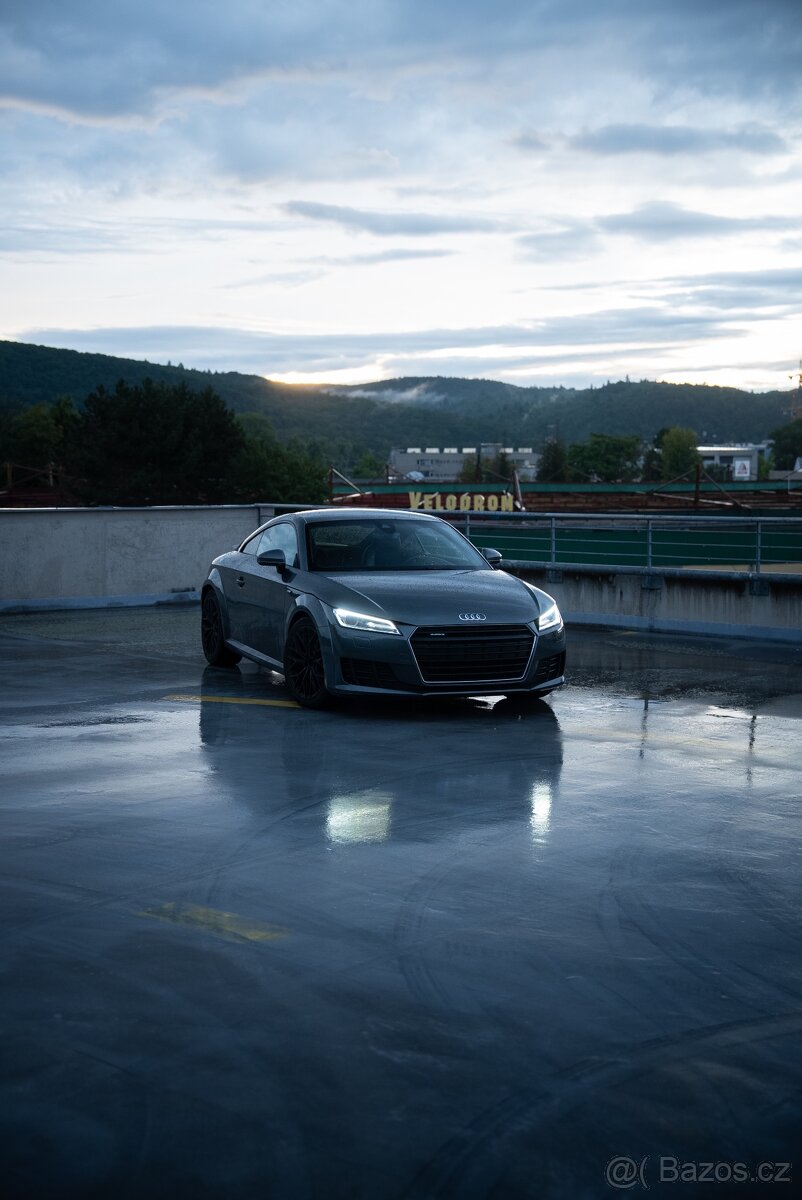 Pronájem Audi TT QUATTRO