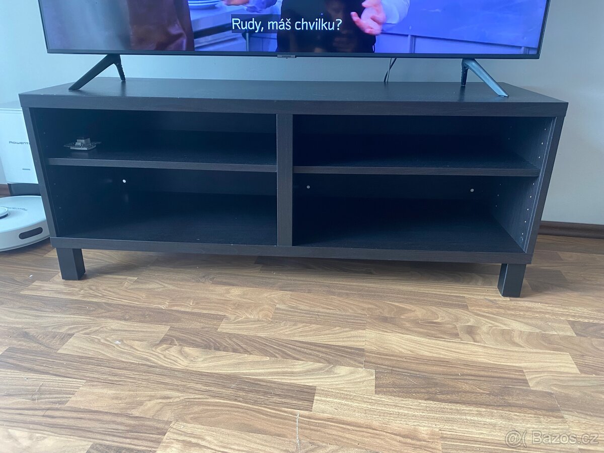 TV stolek