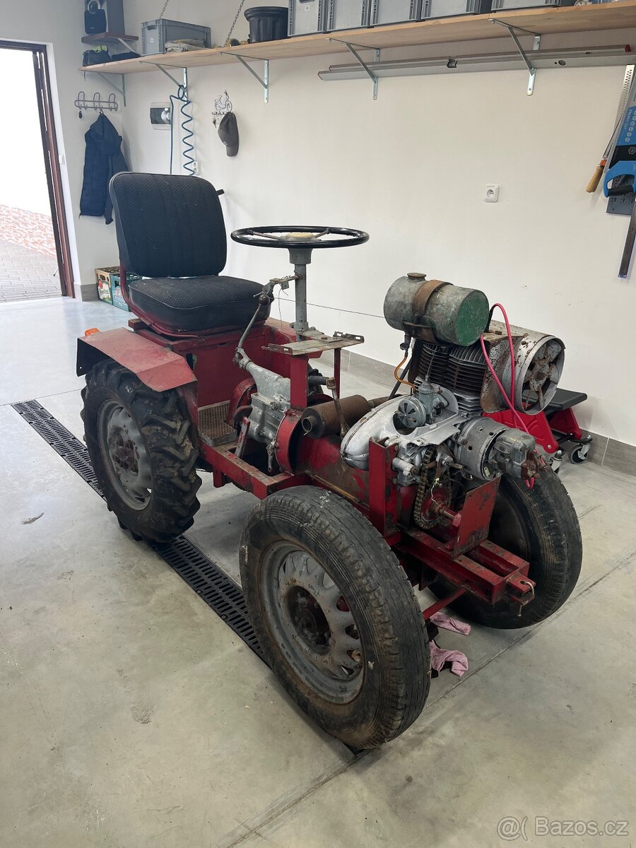 Malotraktor domácí vyroby