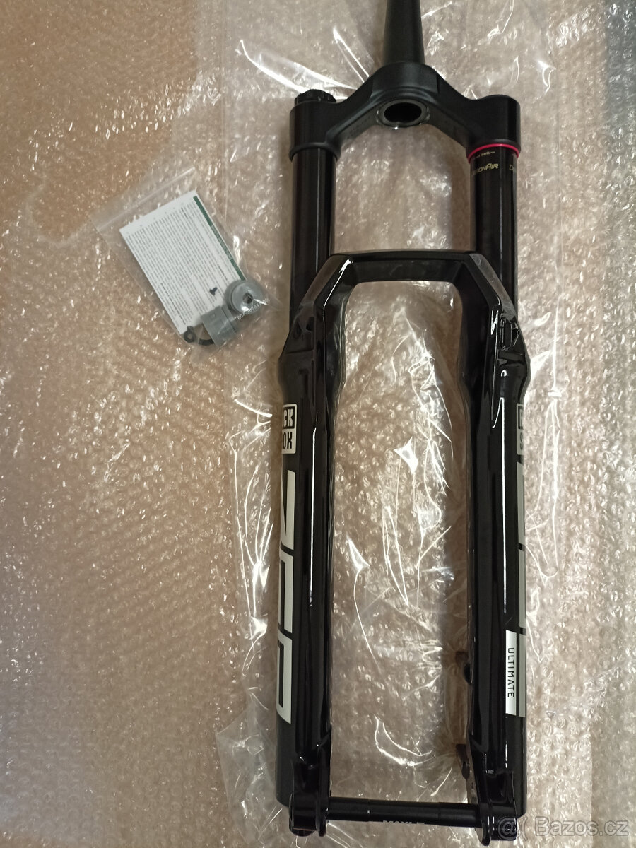 Nová vidlice Rock Shox ZEB Ultimate 29" Butter Cups