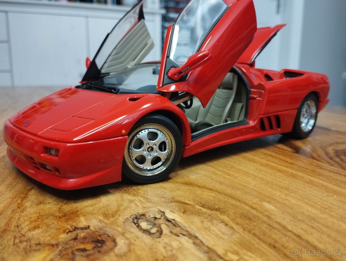 Lamborghini Diablo Roadster 1/18 Autoart