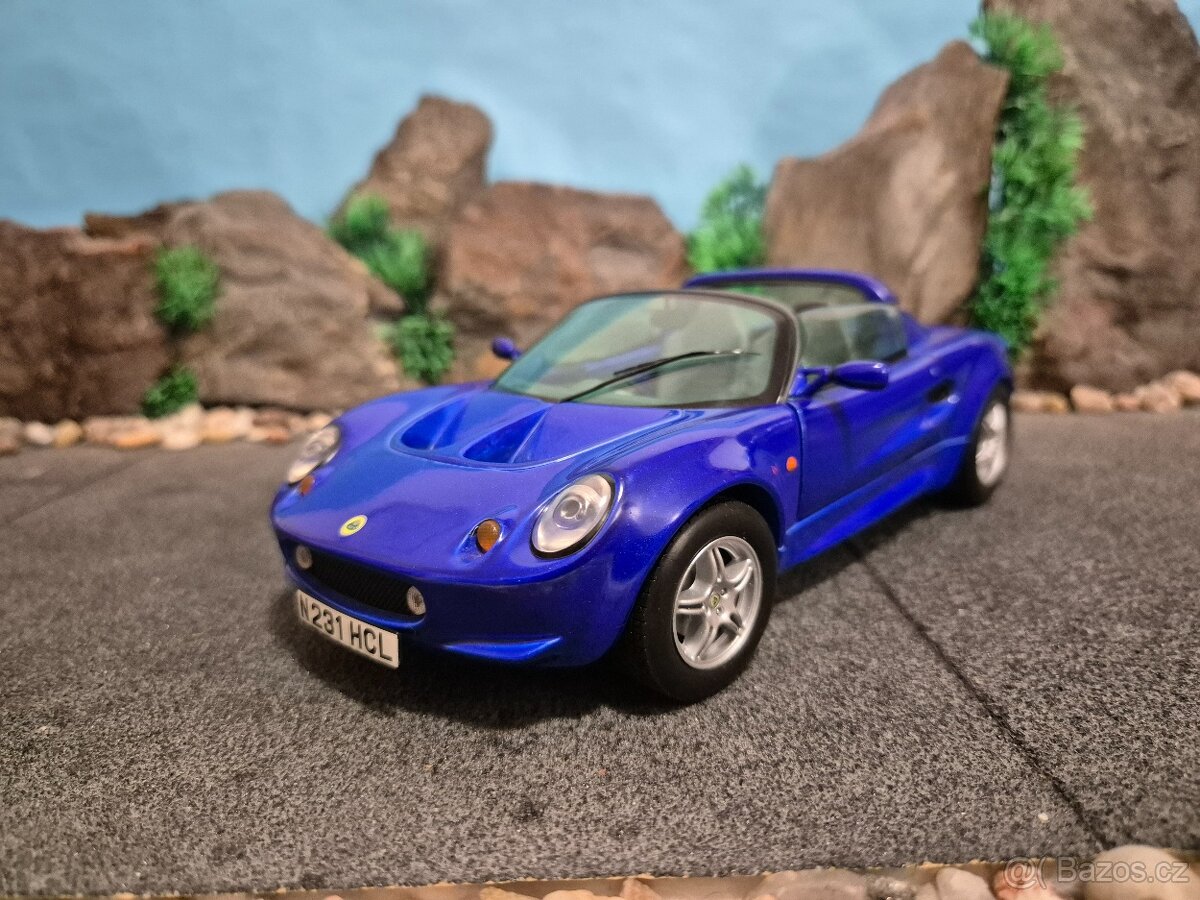 Prodám model 1:18 Lotus elise spider 1997
