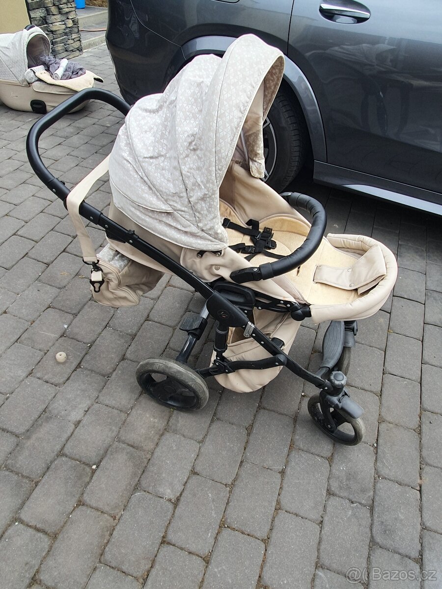 Kombinovaný kočárek Junama