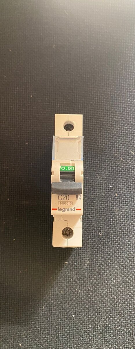 ✅ Jistič Legrand C20 / 1-pól / 10kA