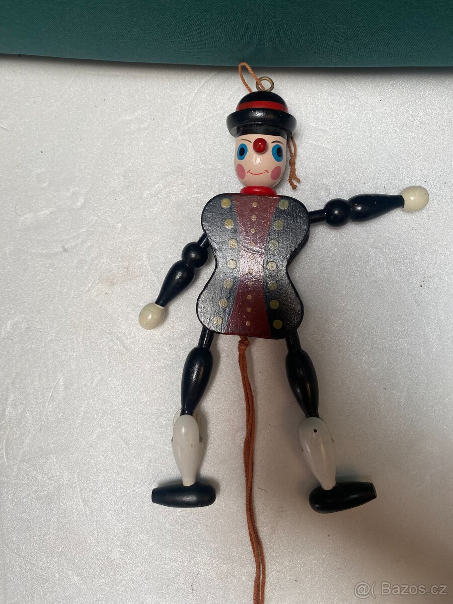 Dřevěná marioneta
