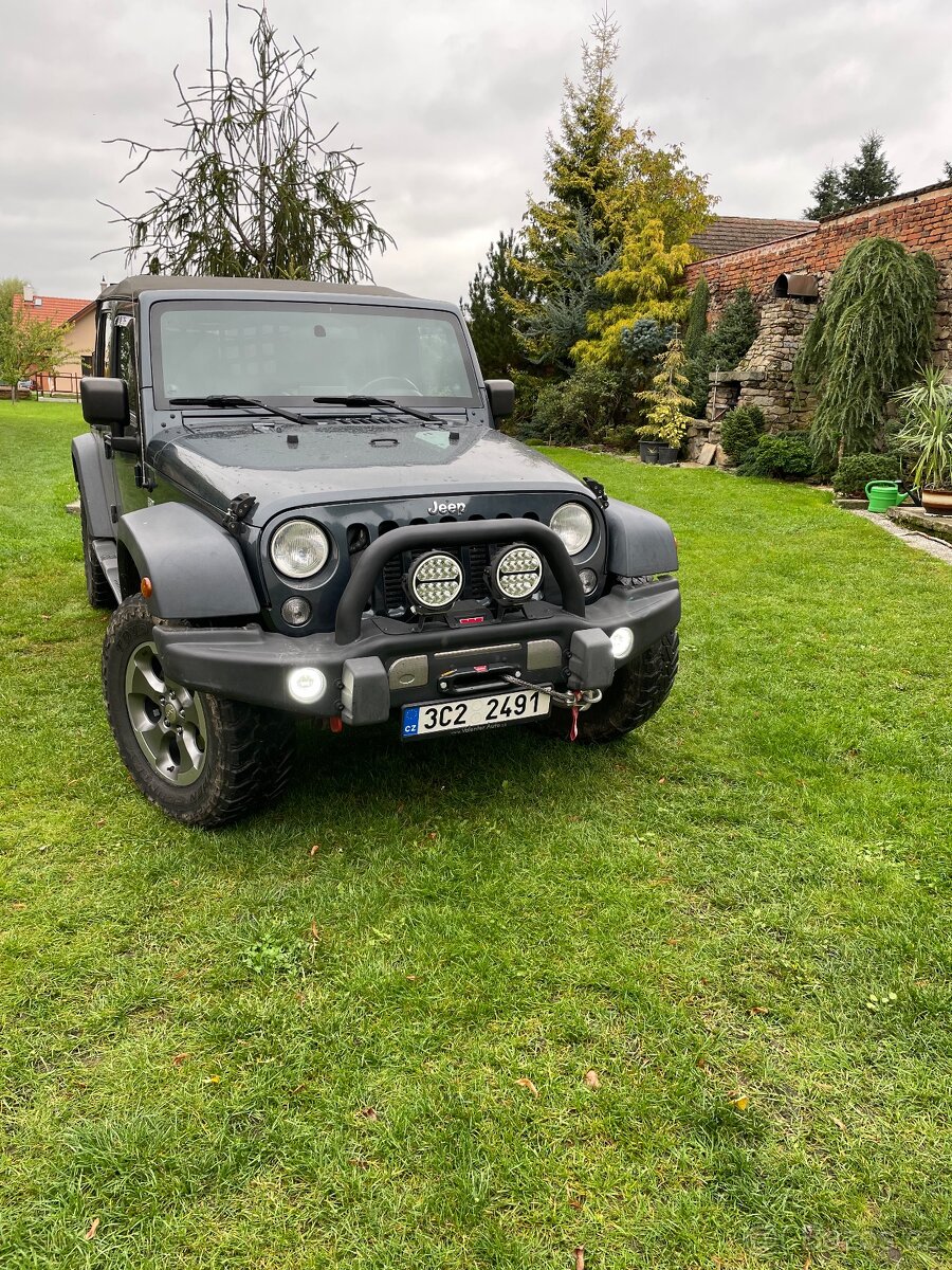 Prodám Jeep Wrangler CRD 2008