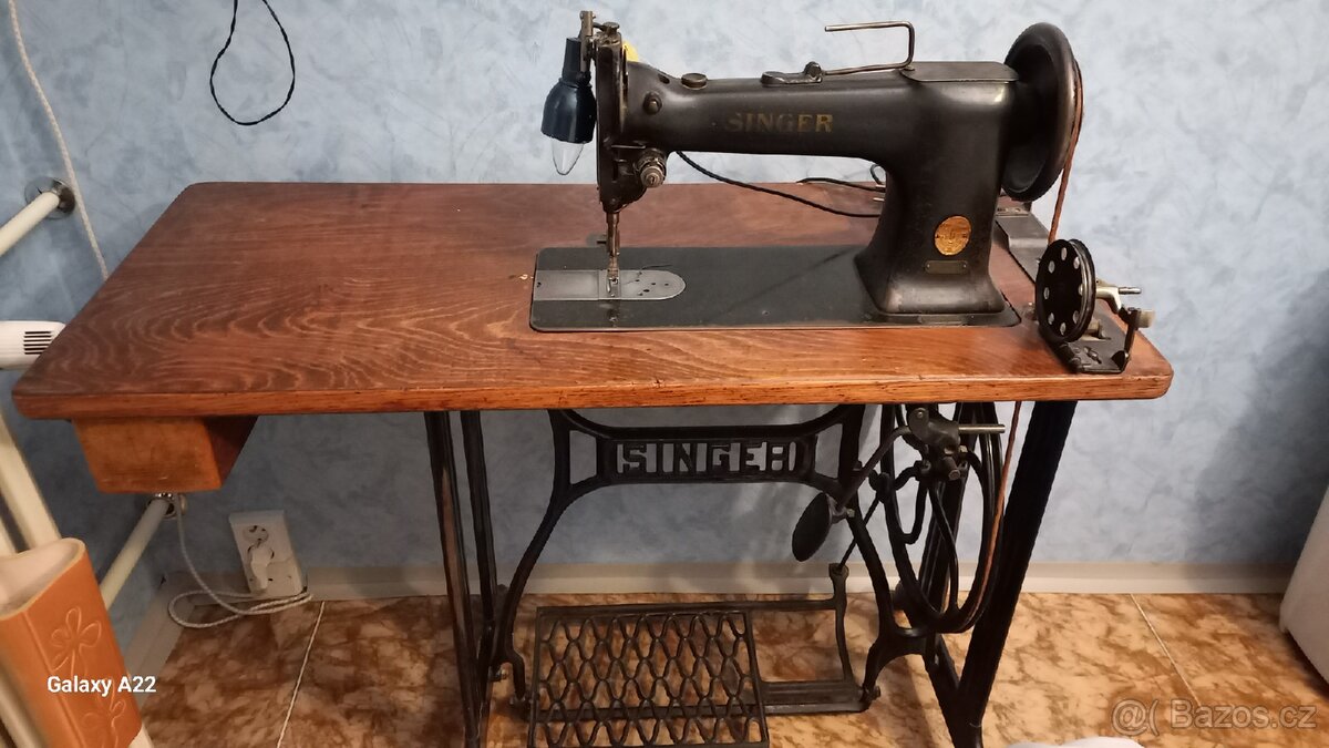 Šicí stroj Singer