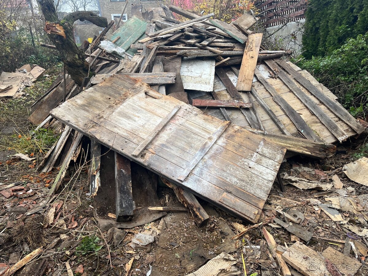 Dřevo za odvoz