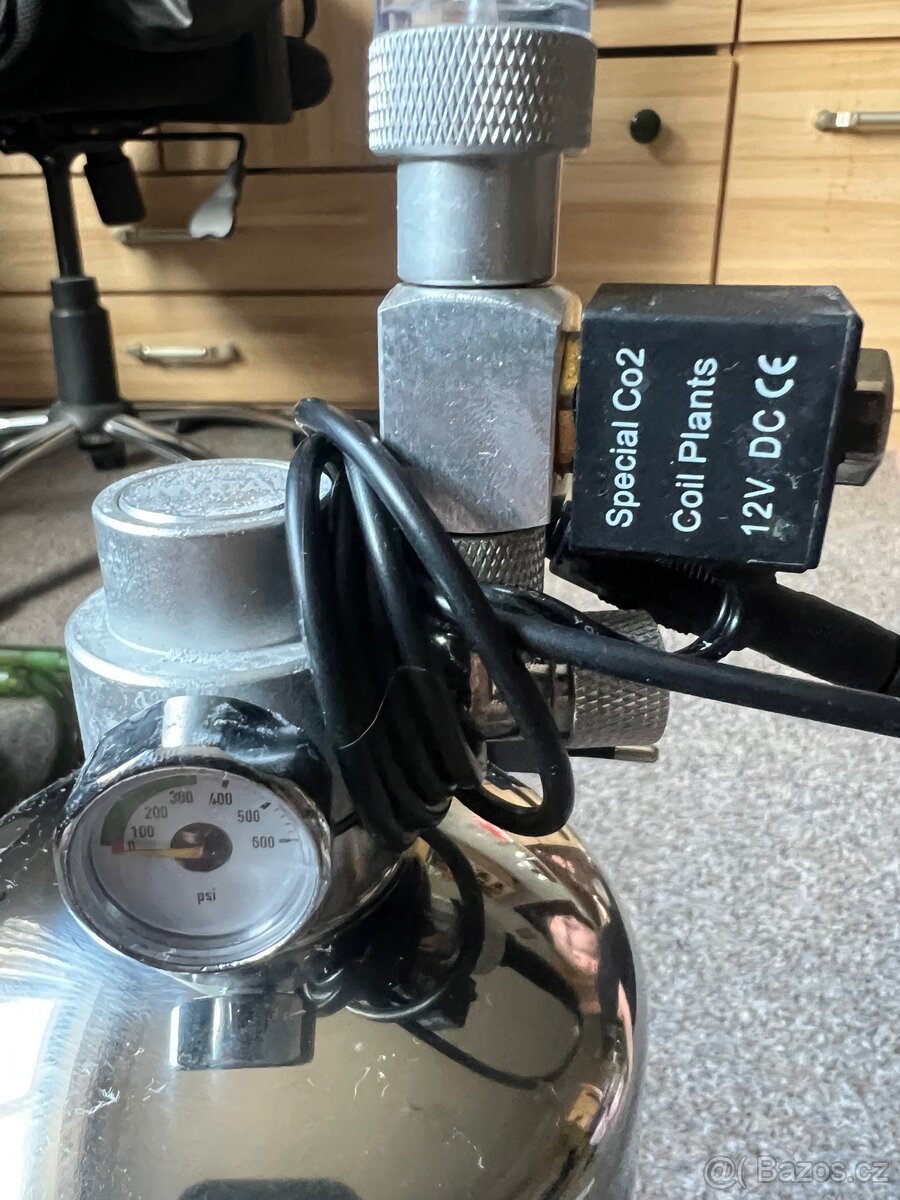 CO2 s nočním vypínáním