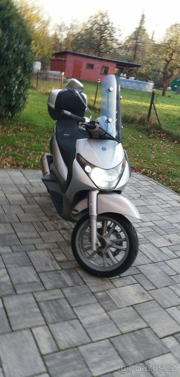piaggio 200