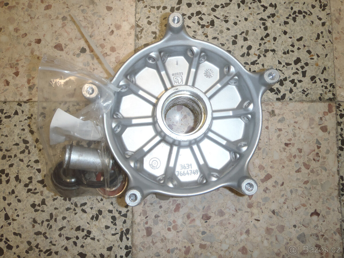 BMW zad. ráfek a středy kol 1100 a 1150