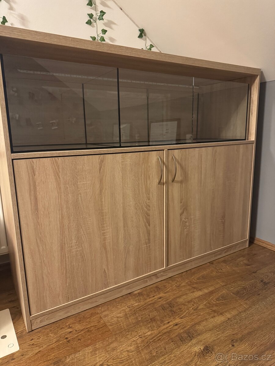 Terárium, akvárium velkého rozmeru