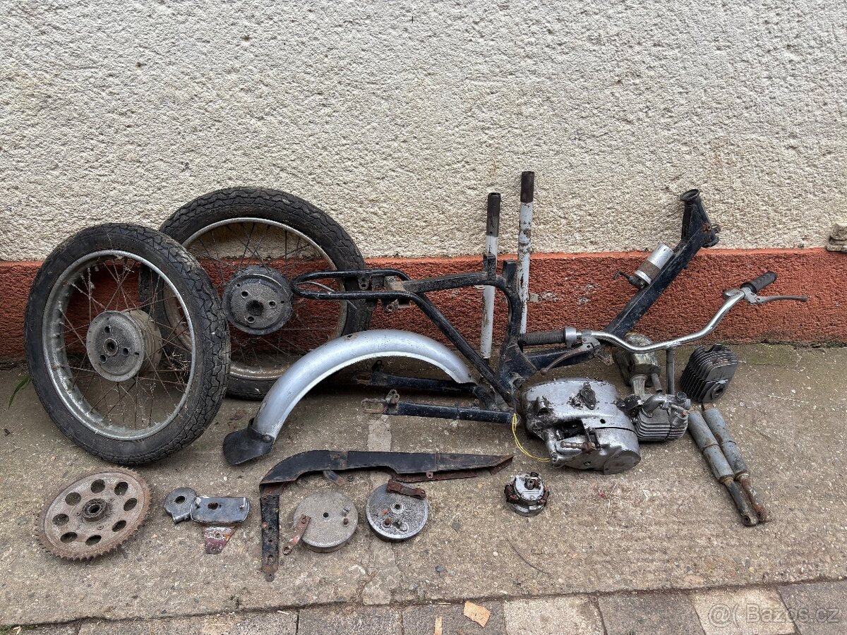 Jawa Mustang 23 pionyr