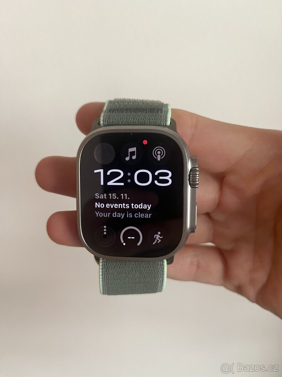 Apple Watch Ultra 3 GPS + Cellular 49 mm přírodní titan
