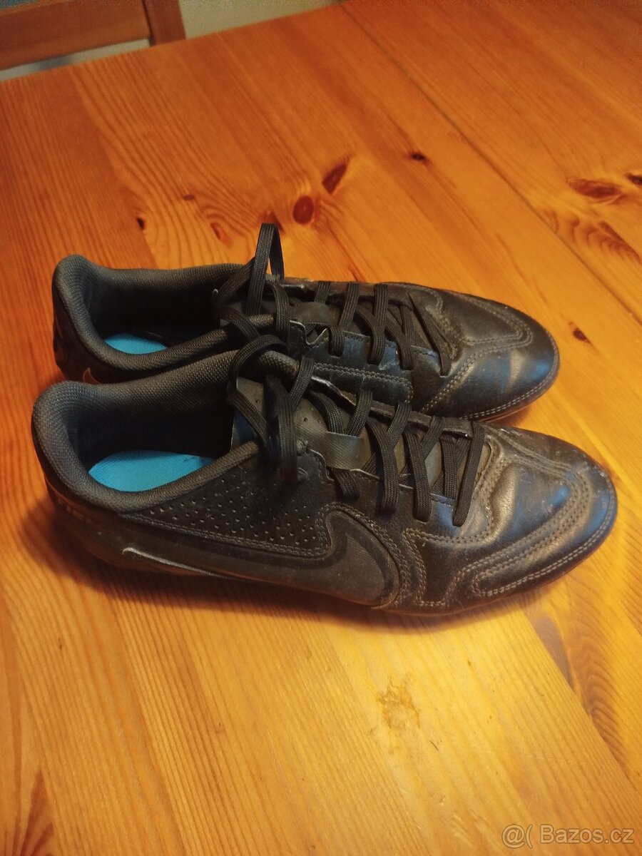 Nike kopačky dětské velikost 40