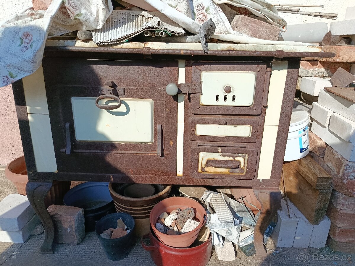 Starožitná kamna/sporák