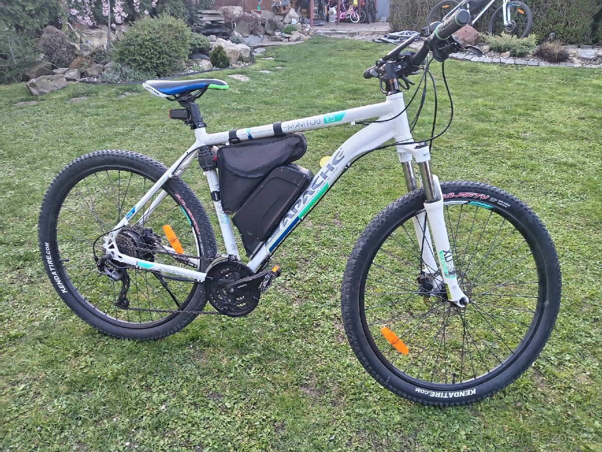 Elektrokolo Apache manitou