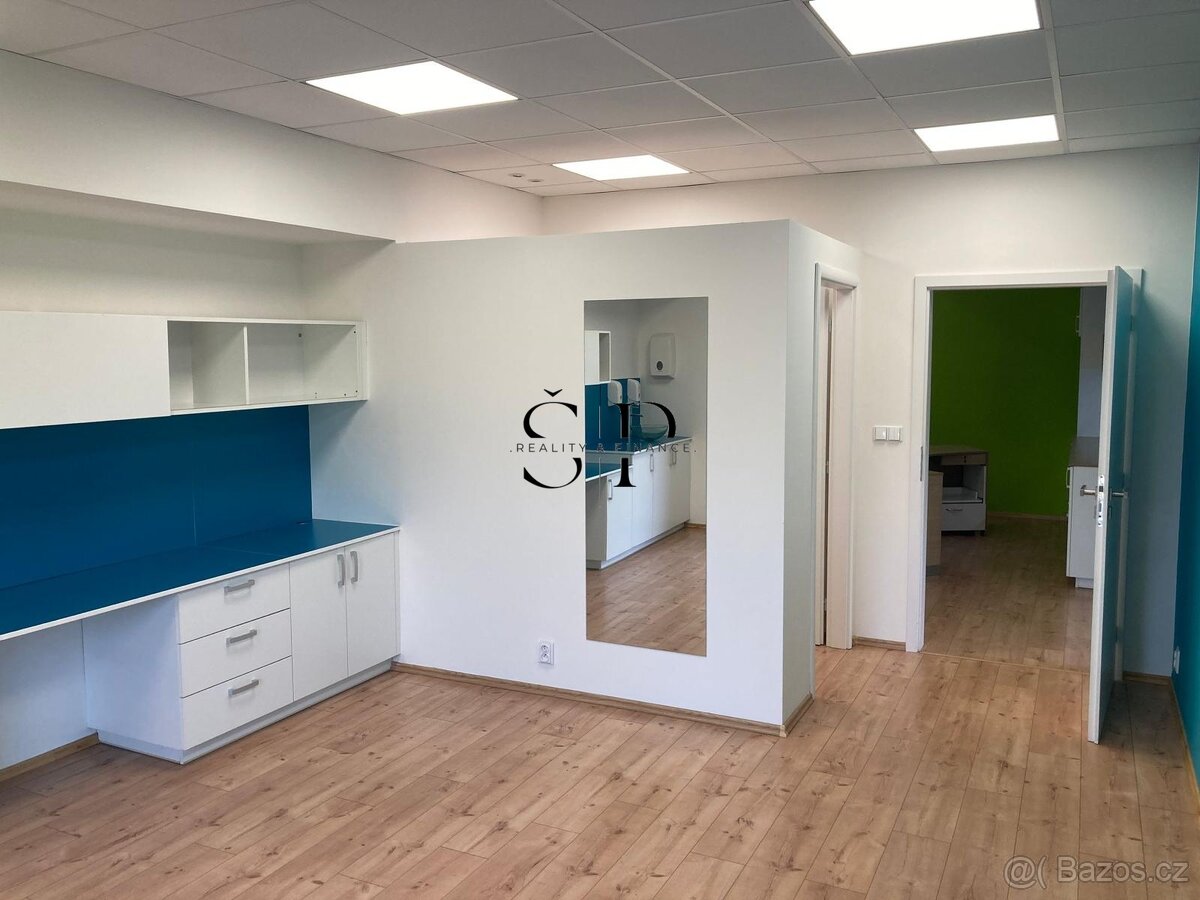 Commercial space for rent · 26.7 m² · Plzeň — 290 €/mo