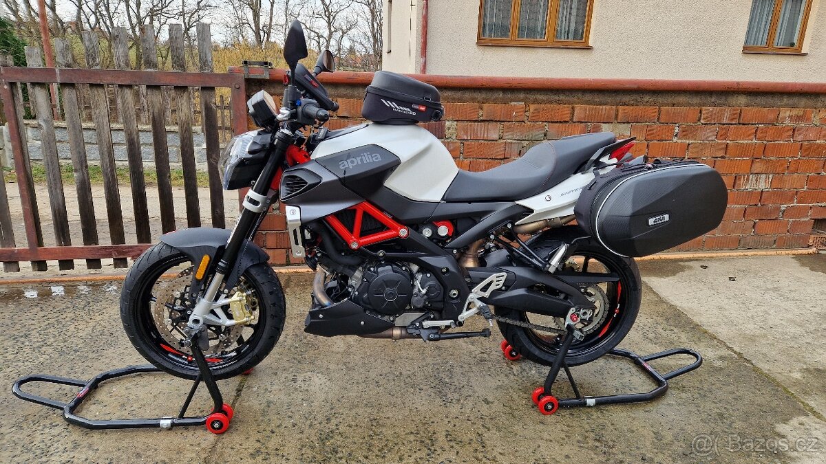 Aprilia Shiver 900 AKRAPOVIČ + kufry, odpočet DPH