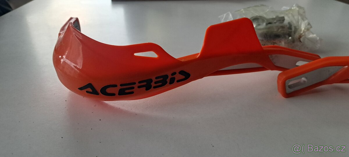 Nové blastry Acerbis. 399 kc