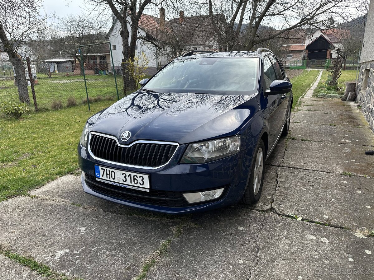 Škoda Octavia 1.6tdi DSG bohatá výbava