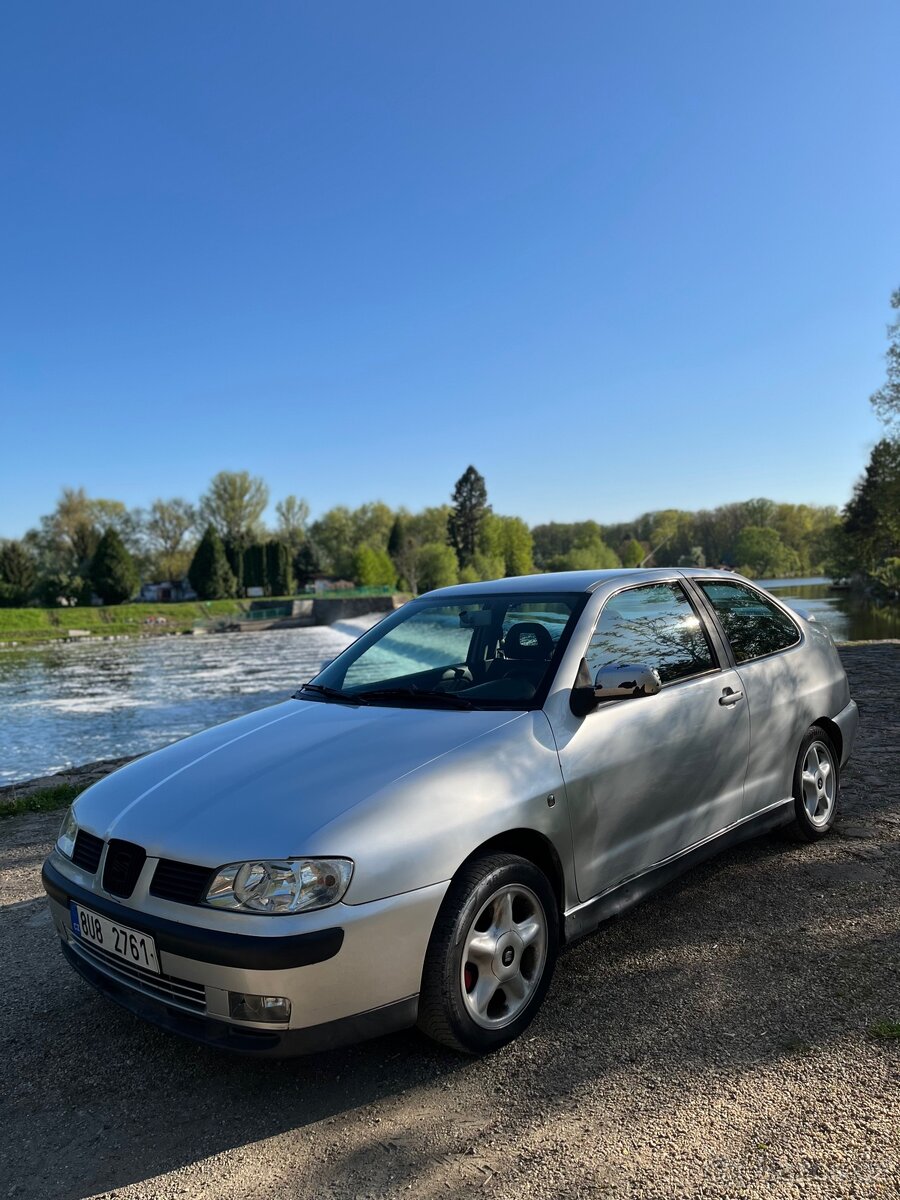 Seat cordoba coupe