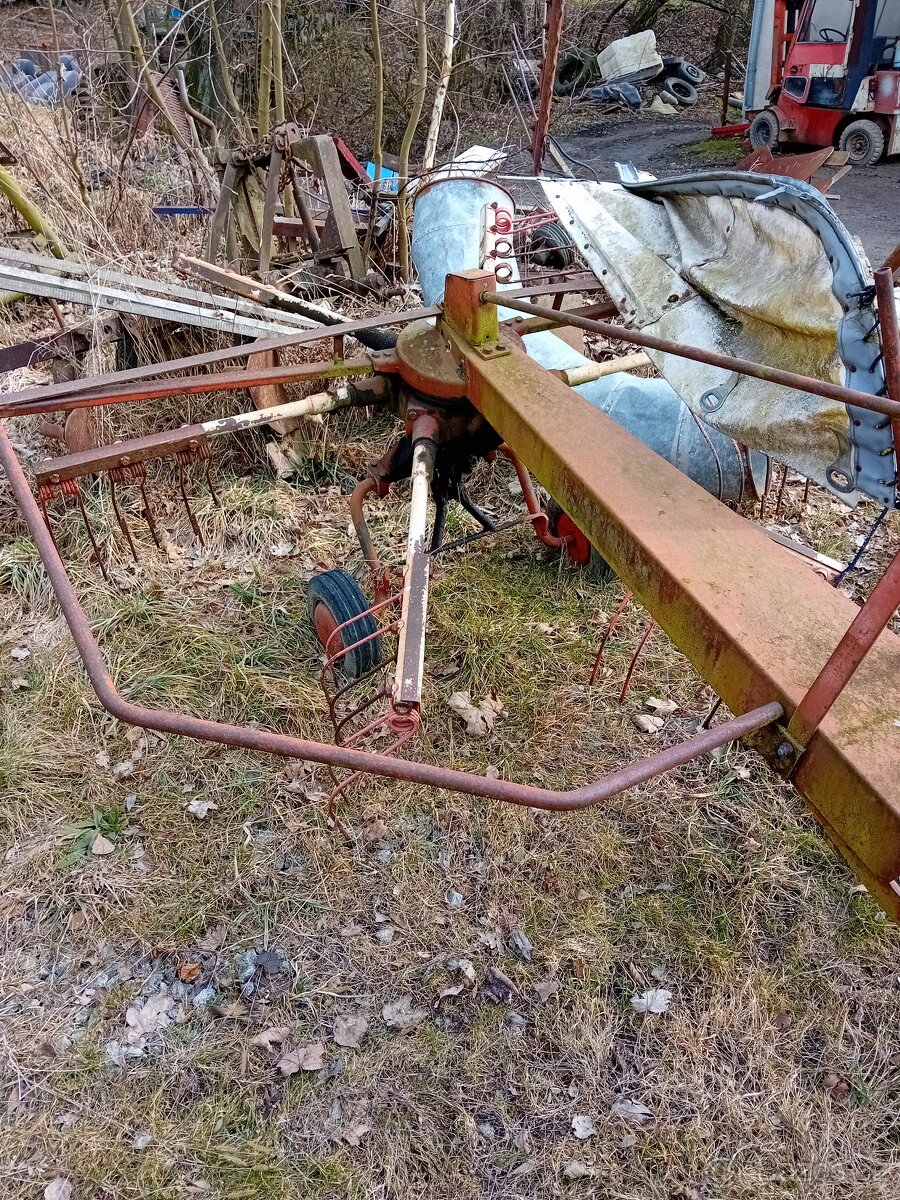 Nahrnovač sena