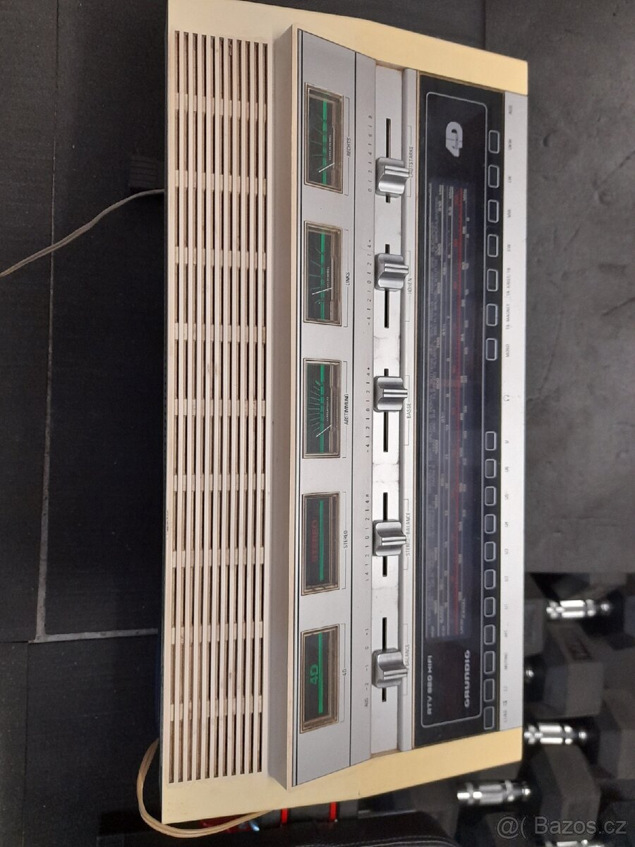 Grundig rtv820