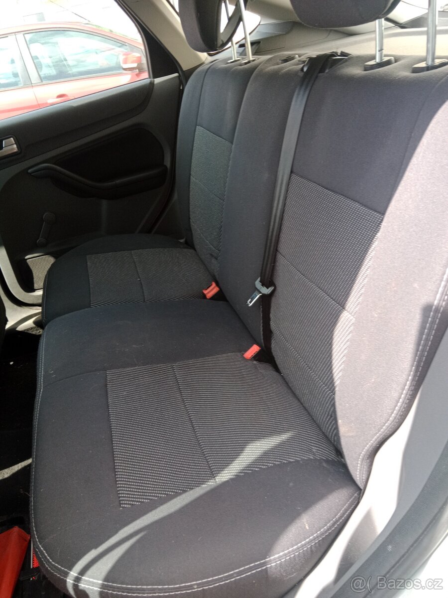 Originální autopotahy na Ford Focus II