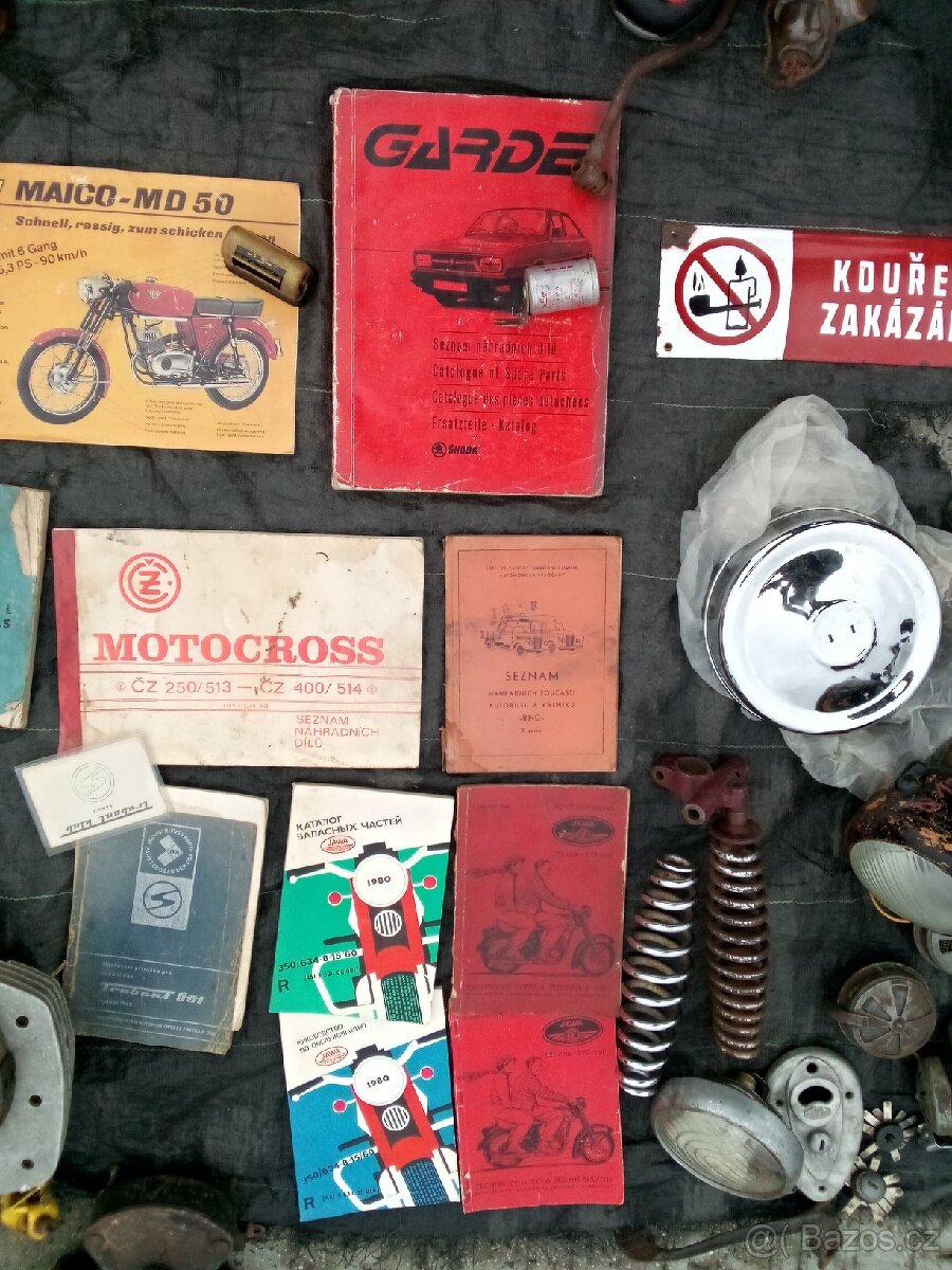 Jawa pérák tachometr,přední sedlo,kryt řetězu,výměna možná