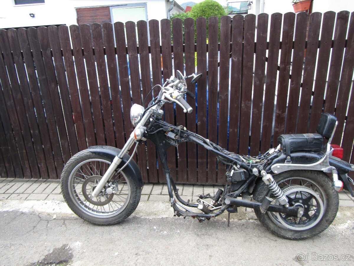Suzuki LS 650 Savage