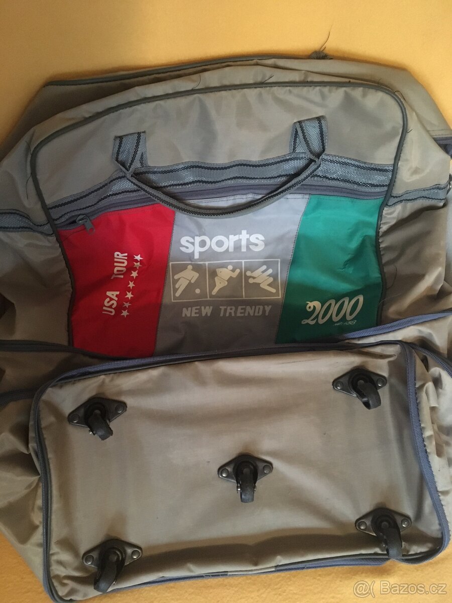 Stará sportovní taška