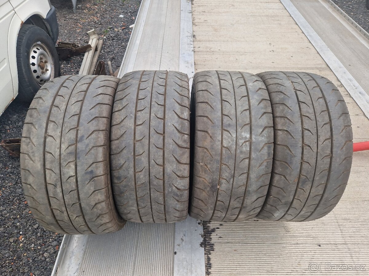 Pneu. 215/50/13 Kumho - semislick - závodní