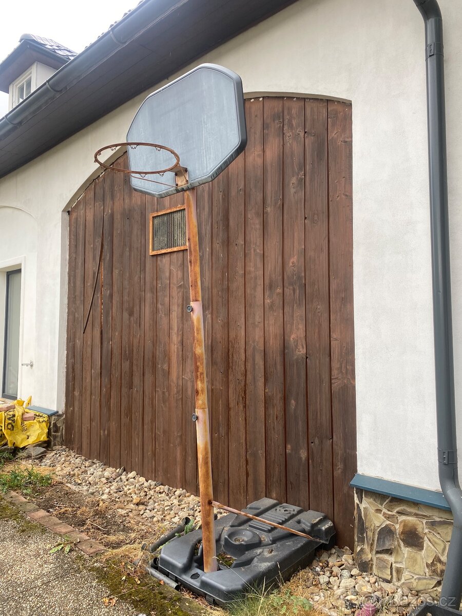 Basketbalový koš s podstavcem