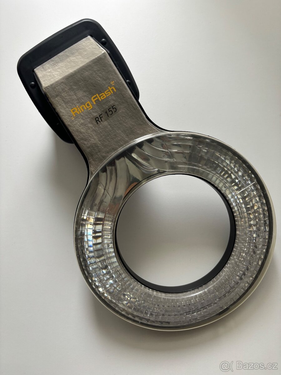 Kruhový blesk Ring Flash RF-155