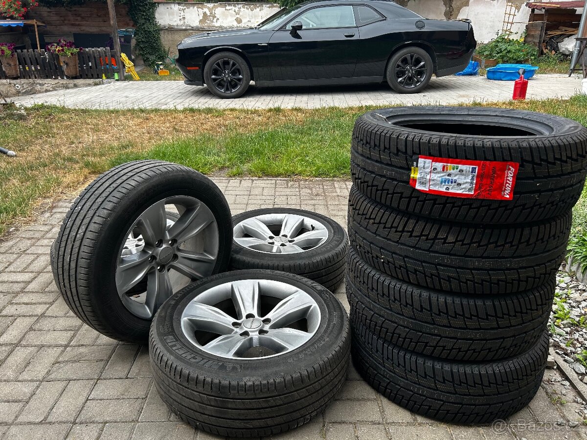 Alu kola Dodge Challenger 235/55/18