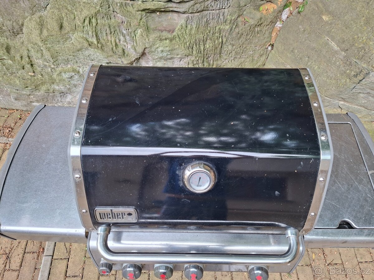 Weber GENESIS