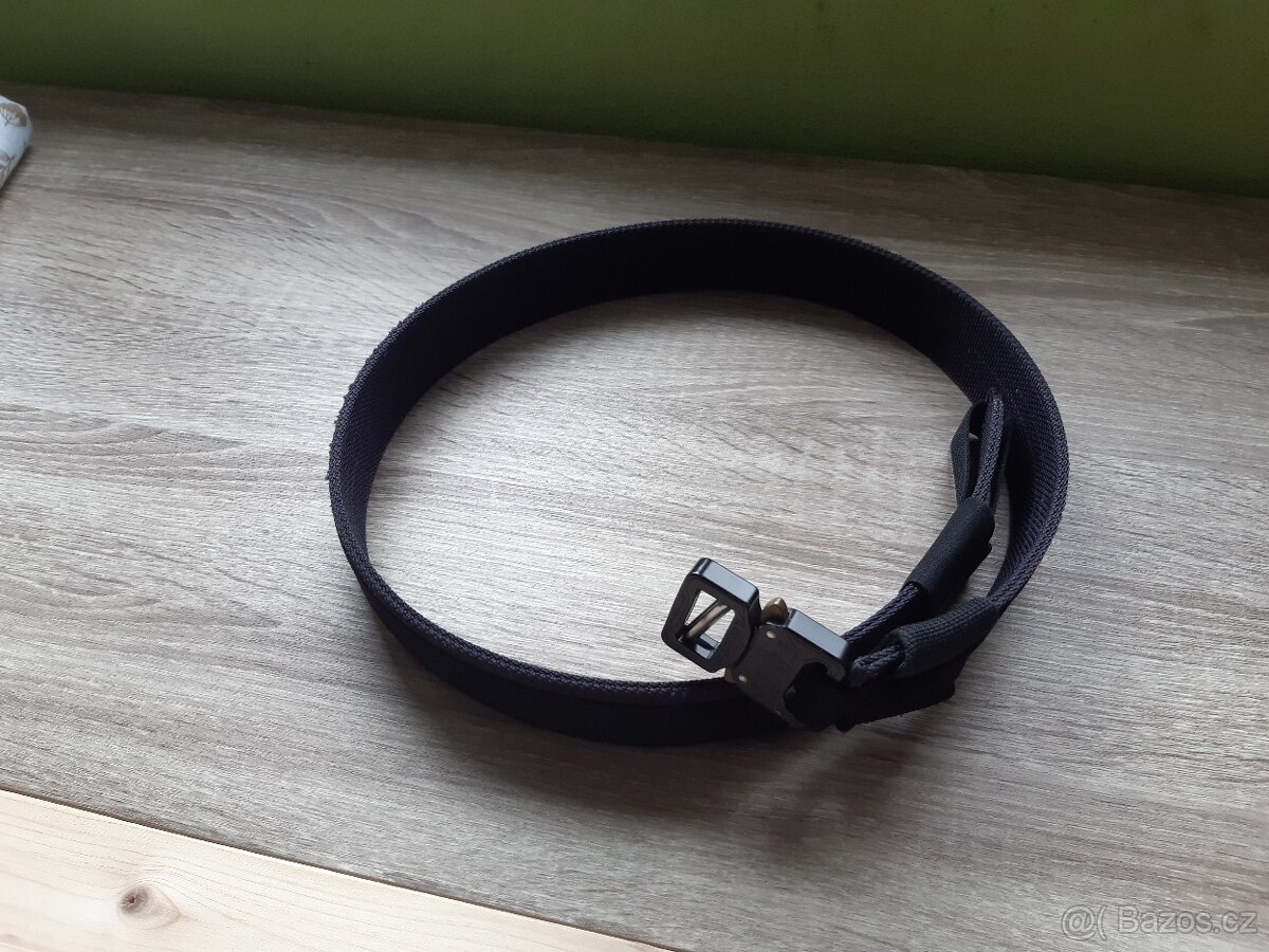 Střelecký opasek EDC