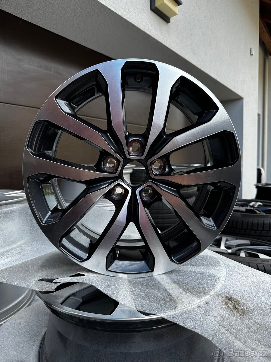 Alu kola 5x114.3 r17 (orgles)