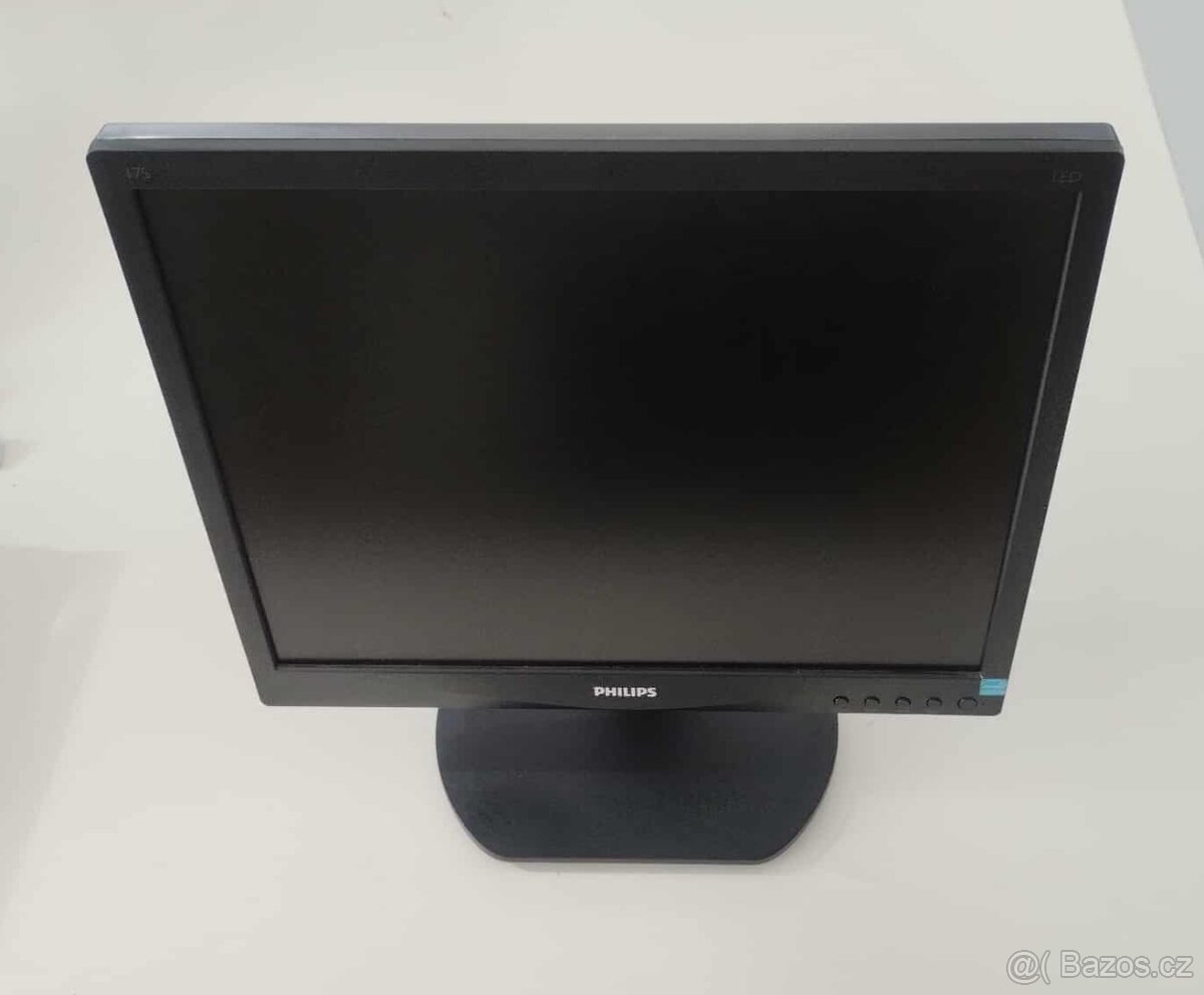 Malý LCD Monitor 17" Philips 17S4LSB