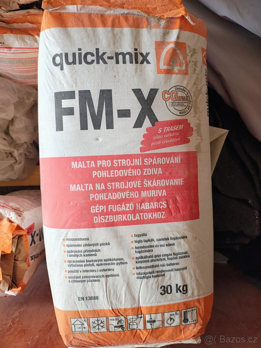 Spárovací hmota quick mix šedá