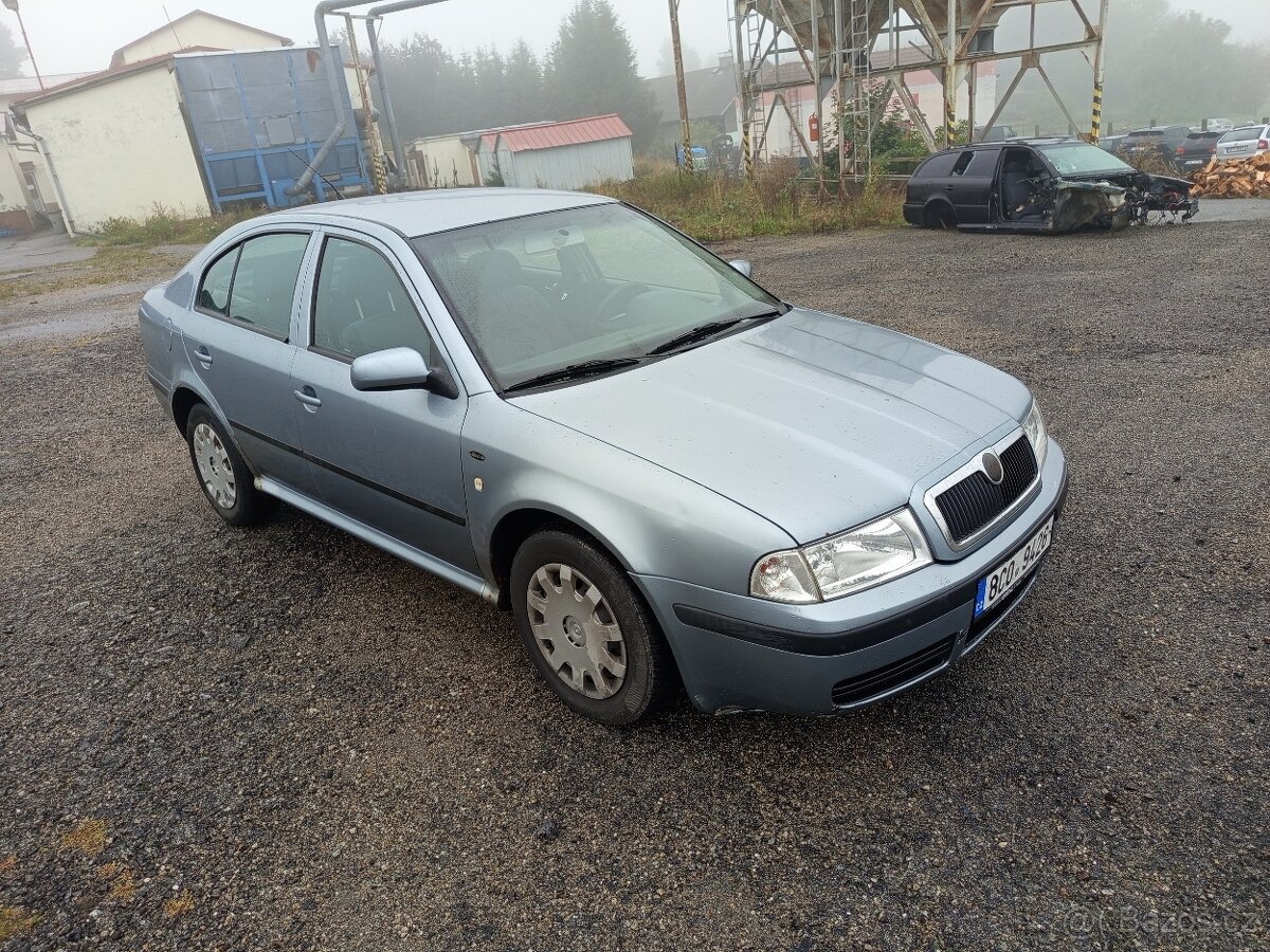 Škoda Octavia 1