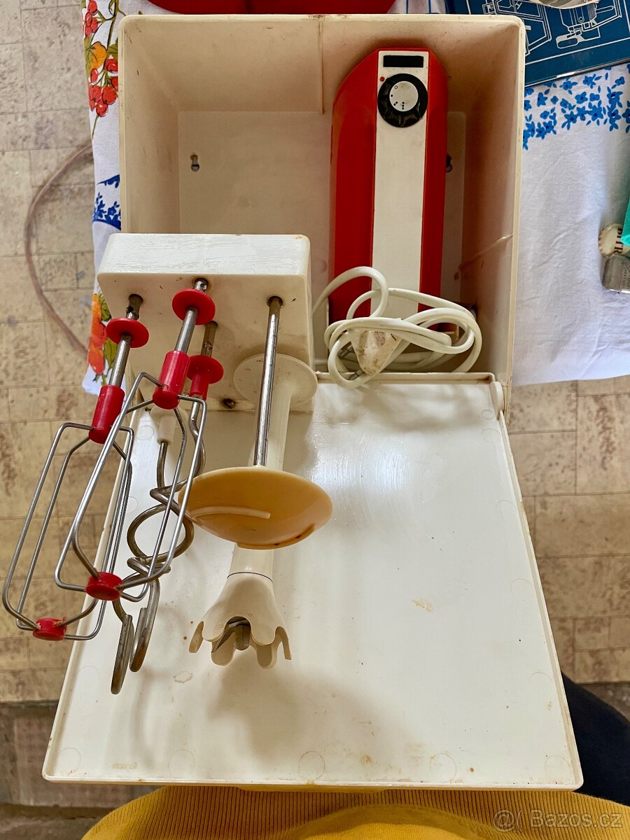 Retro mixér ETA s originálním držákem