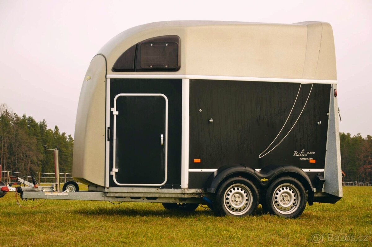 Přepravník pro 2 koně Humbaur Balios Aero